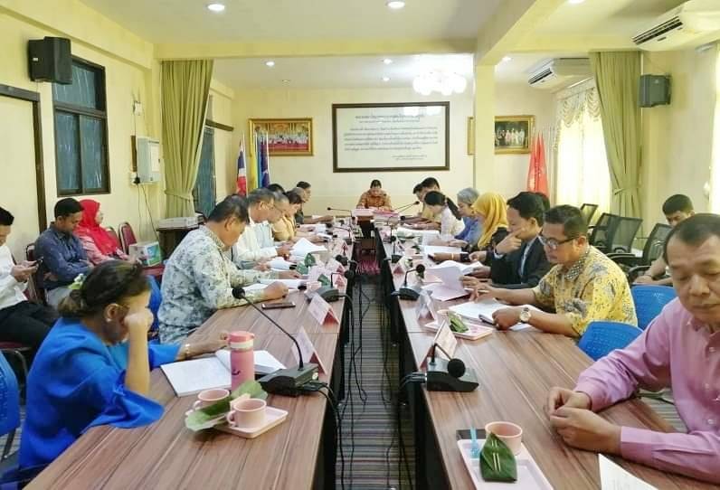 ประชุมคณะกรรมการพนักงานเทศบาลจังหวัดยะลา (ก.ท.จ.) ครั้งที่ ๘/๒๕๖๒...