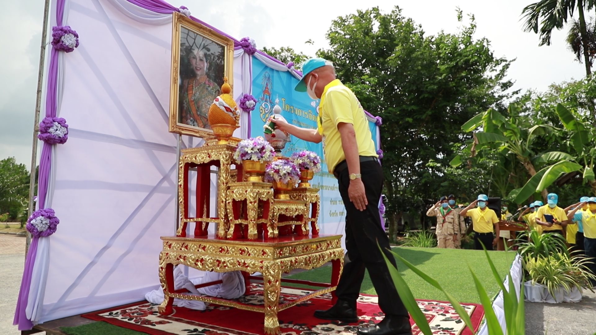 จิตอาสาพระราชทาน จังหวัดยะลา ร่วมพัฒนาปลูกต้นไม้...