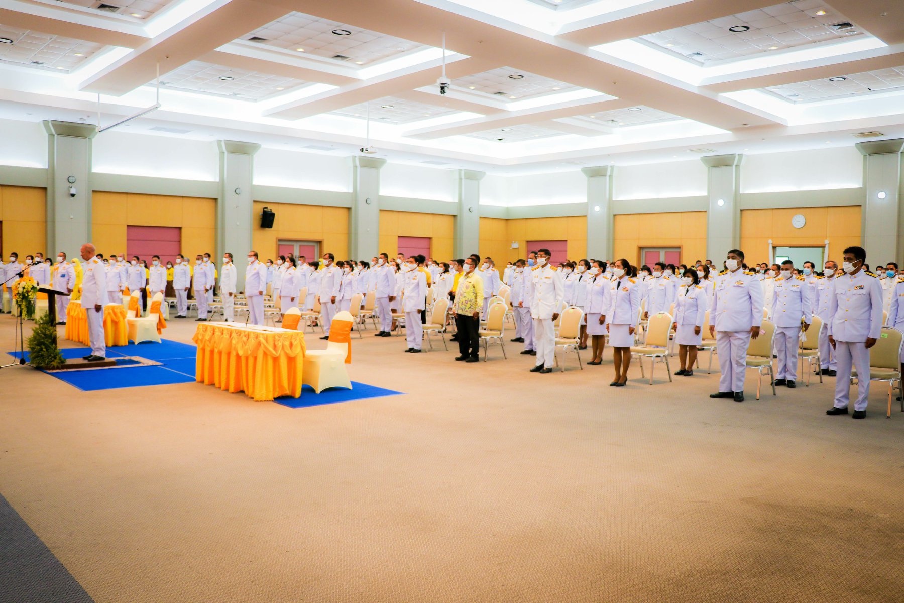 พิธีลงนามถวายพระพรชัยมงคล และพิธีถวายสัตย์ปฏิญาณ...