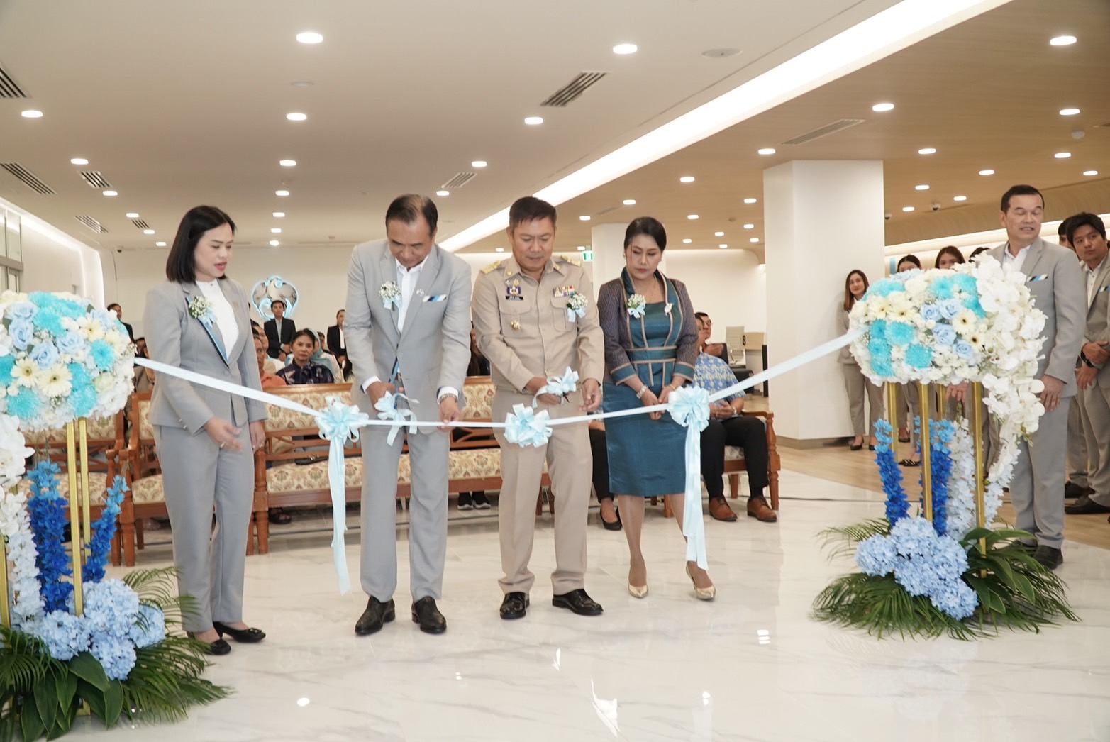 ธ.กรุงไทย เปิดตัว การให้บริการสาขารูปแบบใหม่ ผ่าน Thailand Open Digital Platform แห่งแรกใน 3 จังหวัดชายแดนภาคใต้  พร้อมให้บริการในรูปแบบดิจิทัล เพิ่มความสะดวกสบายให้ผู้มาใช้บริการมากขึ้น ยกระดับการขับเคลื่อนเศรษฐกิจในพื้นที่ 