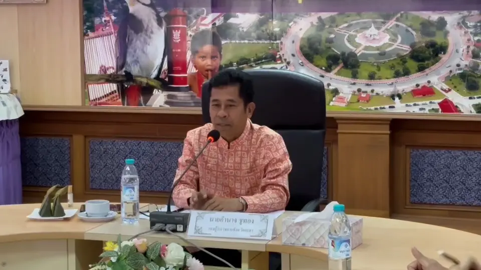 จังหวัดยะลา  พิจารณารับรองมาตรฐานผลิตภัณฑ์ชุมชน  มุ่งมั่นส่งเสริมศักยภาพชาวบ้านในชุมชน  ยกระดับสู่มาตรฐานสากล   เสริมสร้างกลุ่มใหม่ ได้มีโอกาสเข้าสู่โอทอป กลุ่มที่มีอยู่แล้วให้รักษาคุณภาพมาตรฐานที่ตรวจผ่านมาแล้ว ให้เพิ่มศักยภาพให้ดีขึ้นอย่างมั่นคง