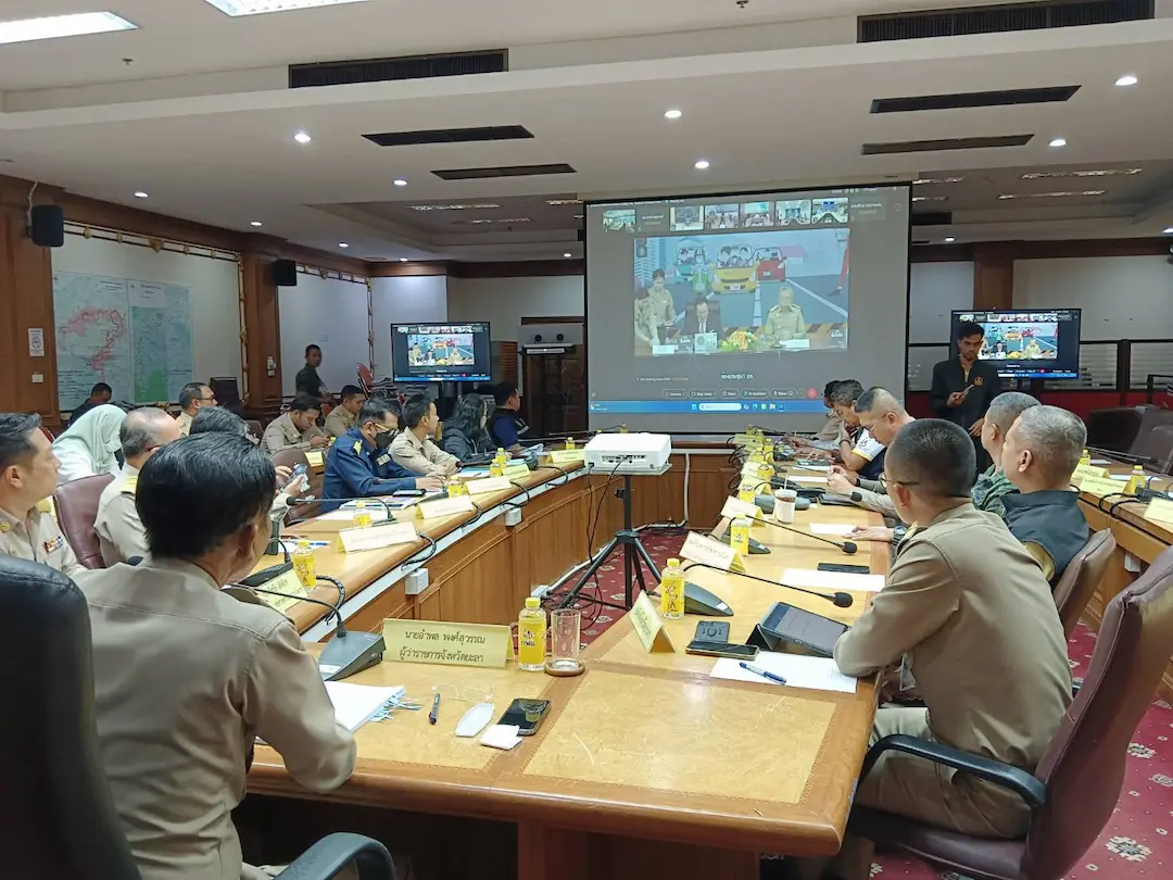 จังหวัดยะลา สานนโยบาย  รัฐมนตรีว่าการกระทรวงมหาดไทย ป้องกันและลดอุบัติเหตุทางถนน ”จับหนักดื่มแล้วขับ ผู้กระทำผิดซ้ำ” เสริมศักยภาพด่านชุมชน หวังช่วยประชาชนปลอดภัยทุกเส้นทาง  มีความสุขช่วงสัญจรปีใหม่  2568 