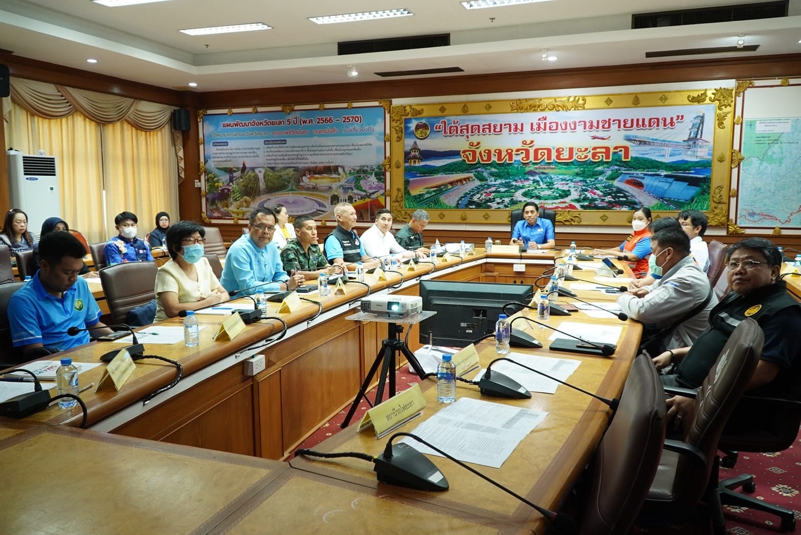 ประชุมสรุปผลการณรรงค์ป้องกันและลดอุบัติเหตุทางถนนช่วงเทศกาลปีใหม่ 2567 ยะลาเกิดอุบัติเหตุ 23 ครั้ง ผู้ได้รับบาดเจ็บ 25 คน  เสียชีวิต 1 ราย