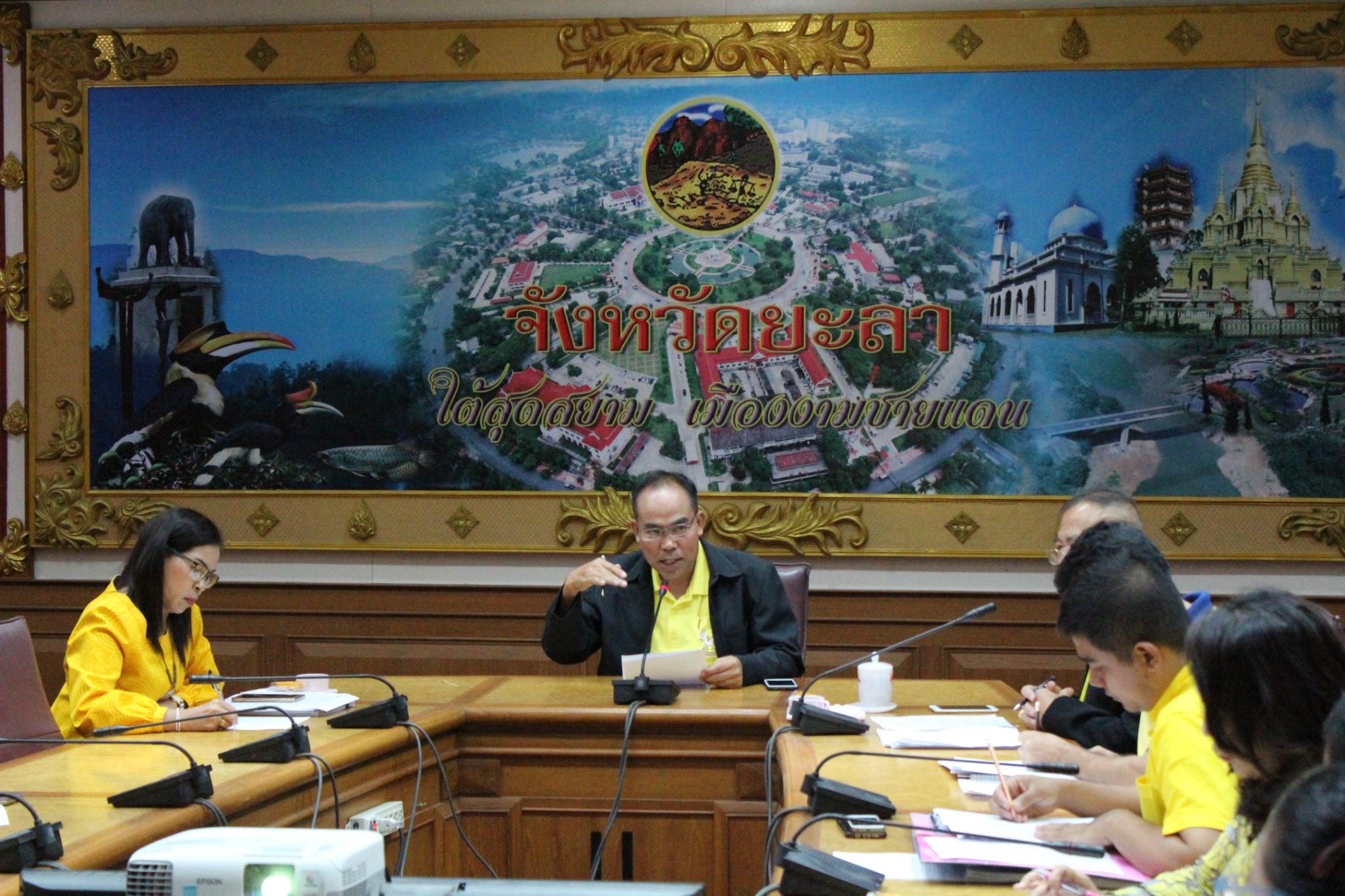 จ.ยะลา ประชุมเตรียมจัดกิจกรรมเฉลิมพระเกียรติ ถวายเป็นพระราชกุศลแด่ สมเด็จพระเจ้าอยู่หัว