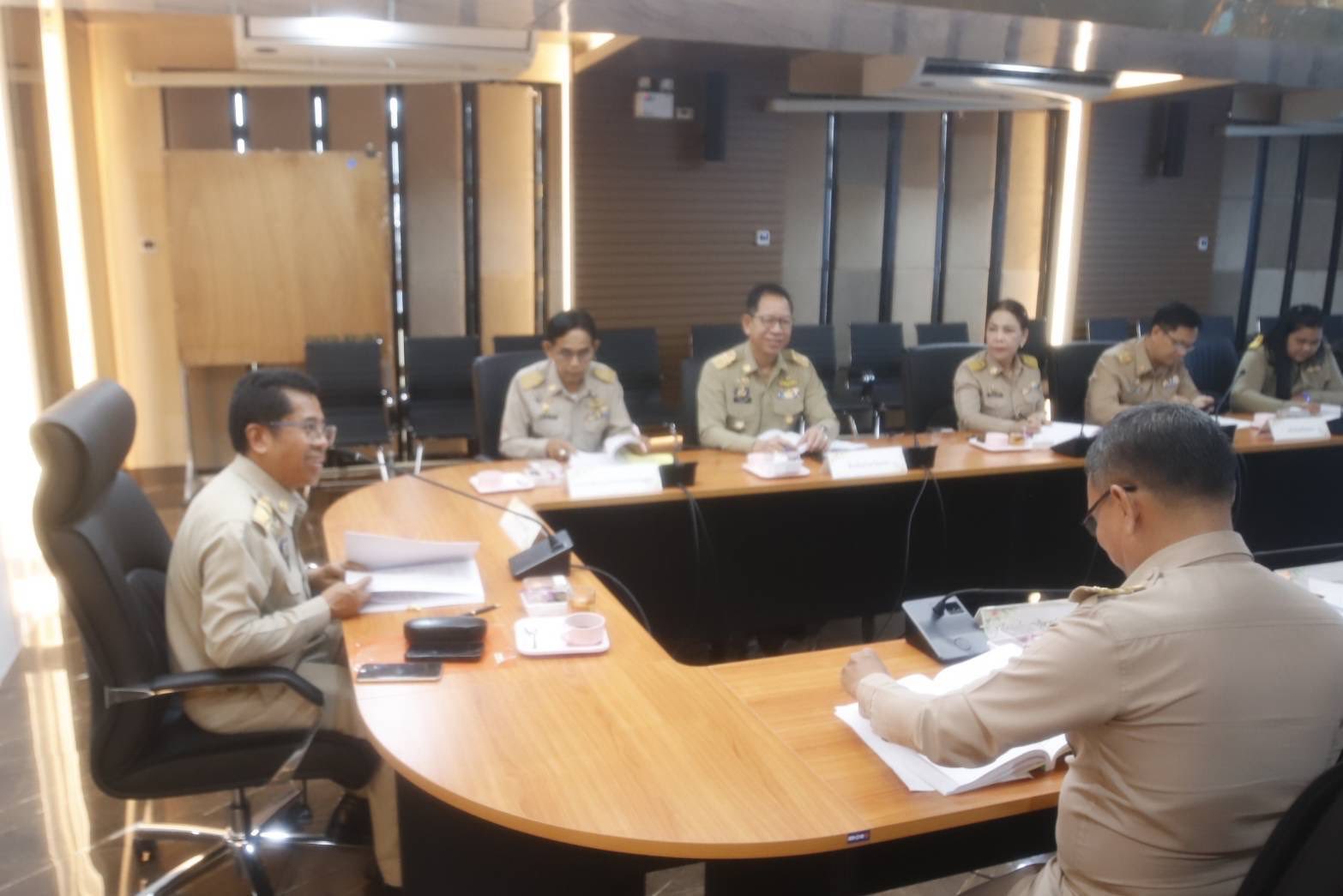 รองผู้ว่าฯ อำนาจ เป็นประธานประชุม ก.จ.จ. พิจารณาเกณฑ์เลื่อนระดับ-บริหารงานบุคคล มุ่งขับเคลื่อน อบจ. อย่างมีประสิทธิภาพ”