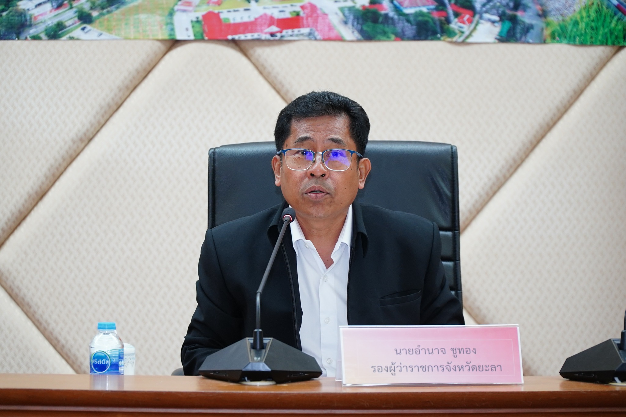 จังหวัดยะลา ประชุมคณะกรรมการ ก.บ.จ.ยล  ครั้งที่ 2/2569 สรุปผลการพิจารณาแผนปฏิบัติราชการประจำปีงบประมาณ พ.ศ.2570 พร้อมทั้งพิจารณาปรับปรุงแผนปฏิบัติราชการ ปี 69 โครงการเทศกาลดอกไม้บาน และแสง สี เสียง เสน่ห์เมืองเบตง