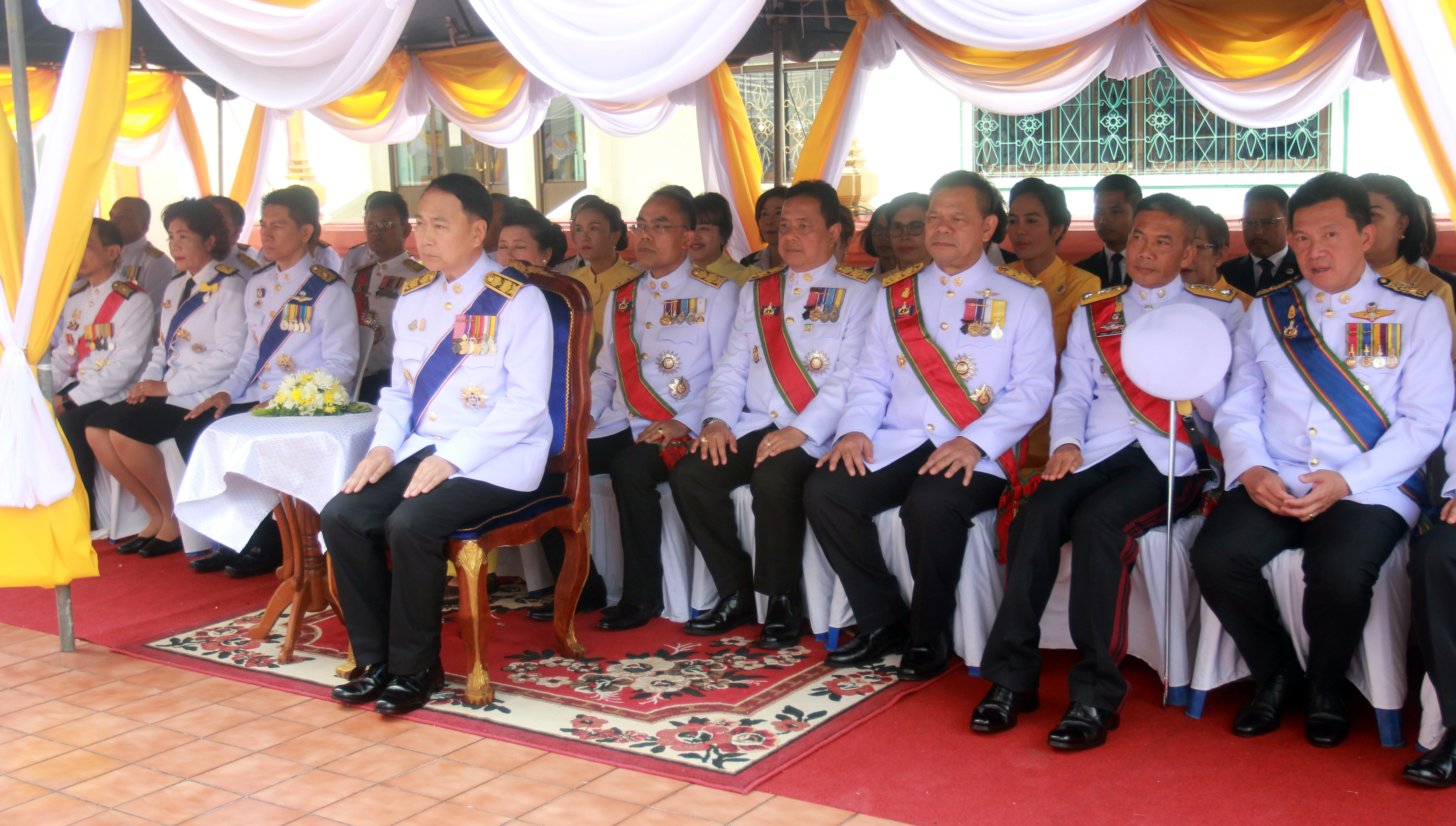 จังหวัดยะลา ประกอบพิธีเวียนเทียนสมโภชน้ำอภิเษก ในการพระราชพิธีบรมราชาภิเษก 
